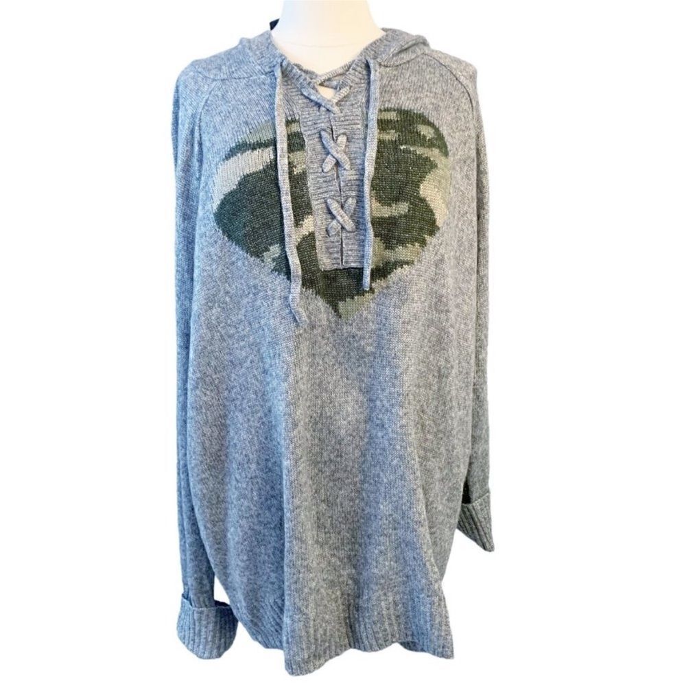 TORRID Chunky Pullover Hooded Camo Heart Raglan Sweater - Picture 8 of 13